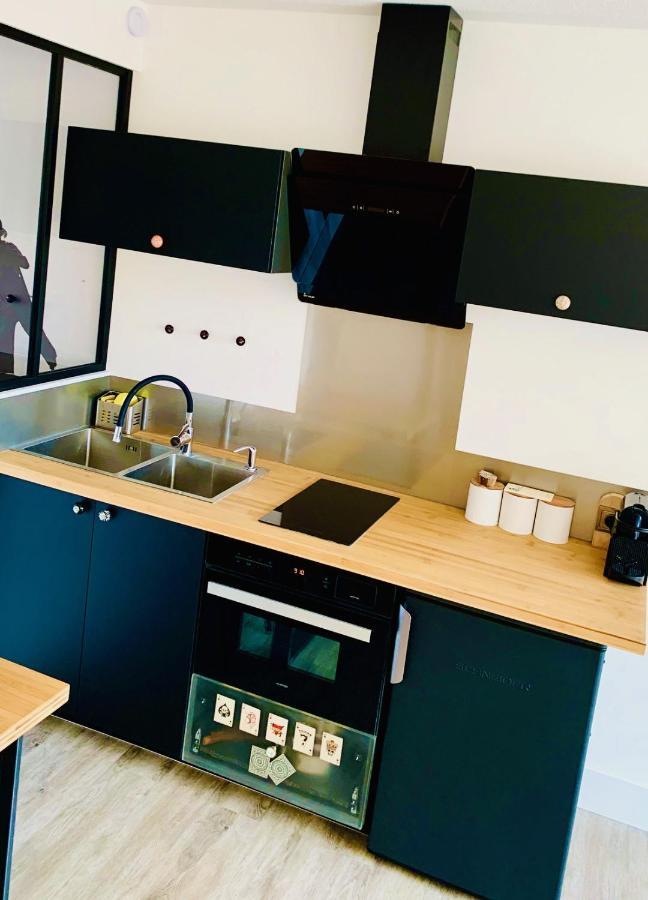 Appartement Tout Neuf Vieil อองทีบส์ ภายนอก รูปภาพ